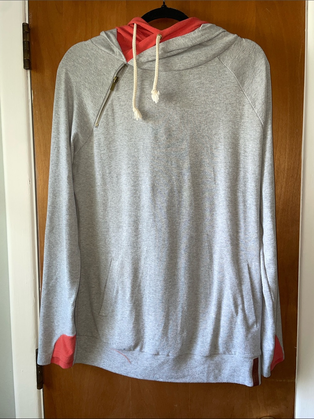 Women's Lightweight Hooded Pullover Sweatshirt - Gray with Coral Accents